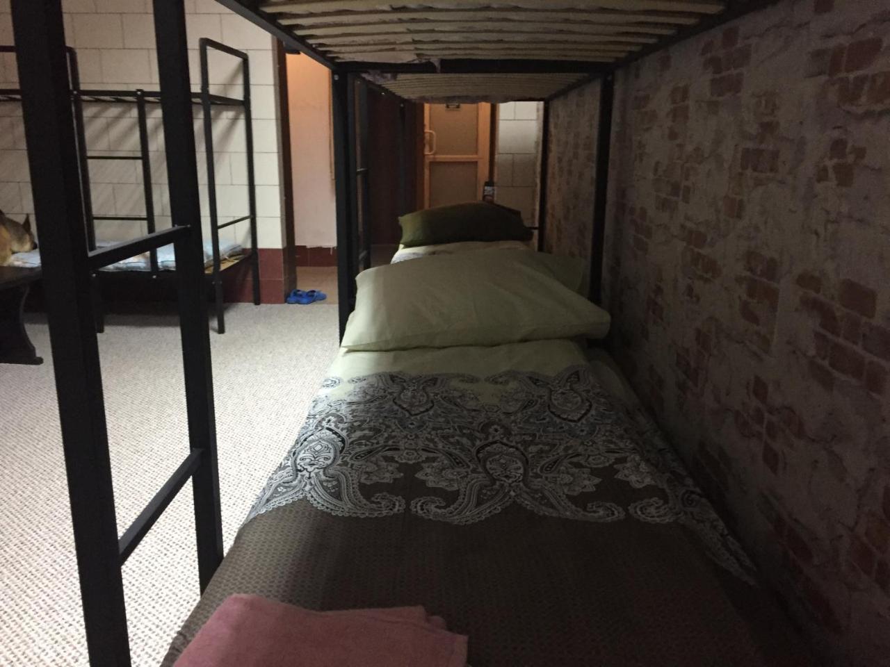 Hostel -Hotel Granat Rivne City Екстериор снимка