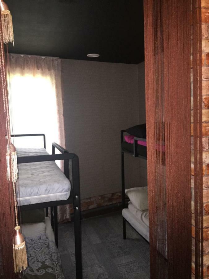 Hostel -Hotel Granat Rivne City Екстериор снимка