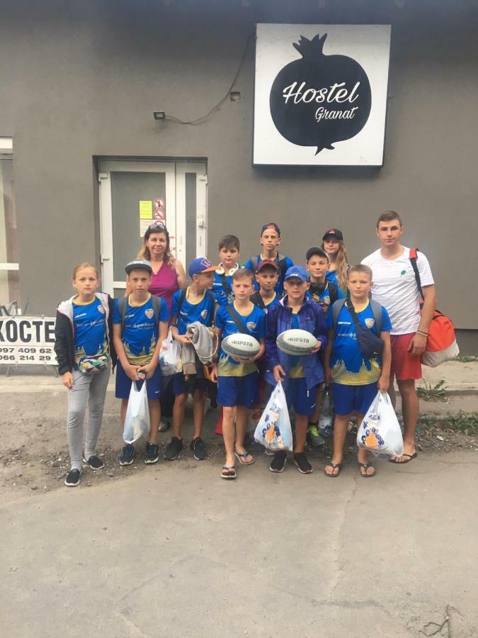 Hostel -Hotel Granat Rivne City Екстериор снимка